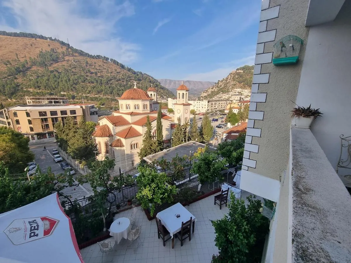 Hotel Vila Twix Berat
